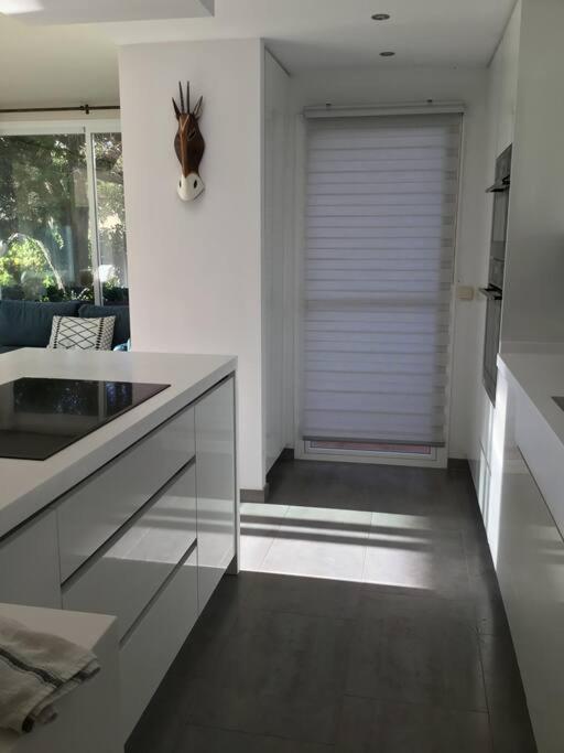 Alcazaba Blue Lagoon 3 Bedroom, Ground Floor Apartment Estepona Zewnętrze zdjęcie