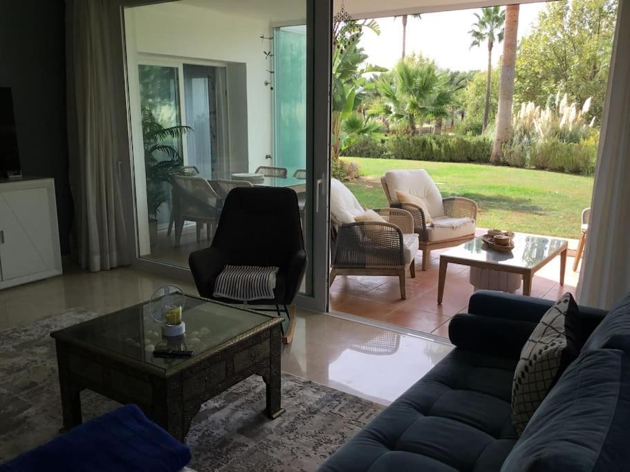 Alcazaba Blue Lagoon 3 Bedroom, Ground Floor Apartment Estepona Zewnętrze zdjęcie