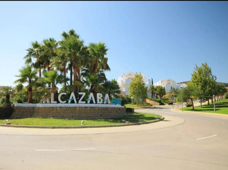 Alcazaba Blue Lagoon 3 Bedroom, Ground Floor Apartment Estepona Zewnętrze zdjęcie