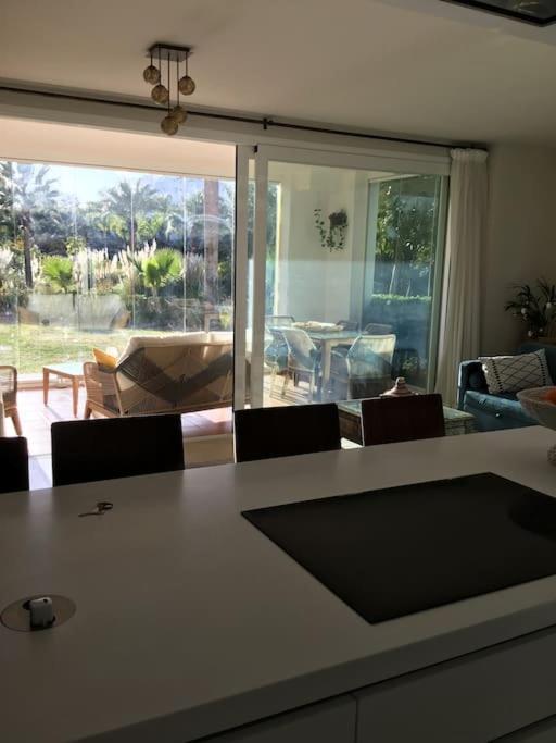 Alcazaba Blue Lagoon 3 Bedroom, Ground Floor Apartment Estepona Zewnętrze zdjęcie